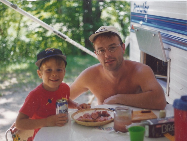 Camping Snack pere et fils langues de porc